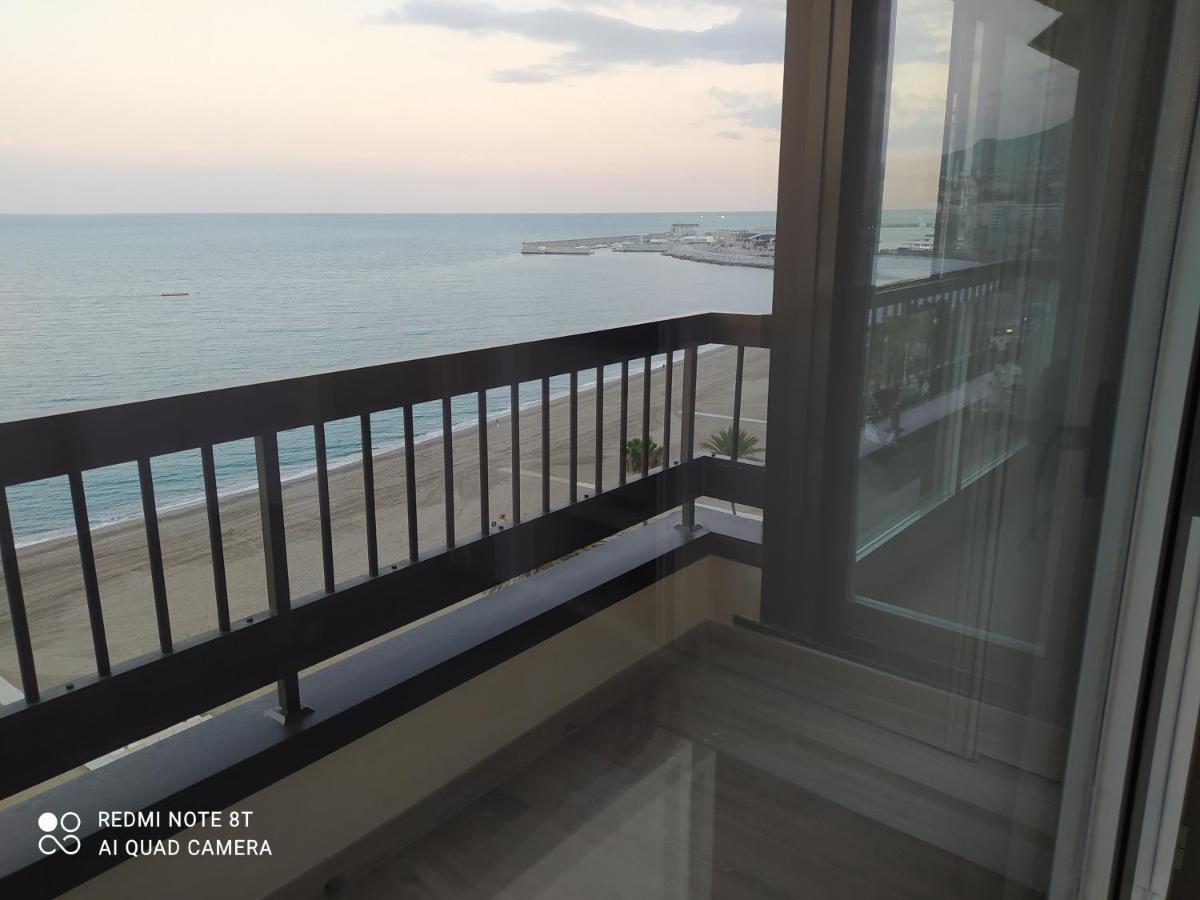 Espectaculares Vistas Al Mar Playa Malagueta Apartment Malaga Exterior photo