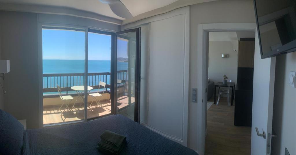 Espectaculares Vistas Al Mar Playa Malagueta Apartment Malaga Exterior photo